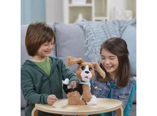 سگ رباتیک چتی چارلی furreal کمپانی آمریکایی Hasbro