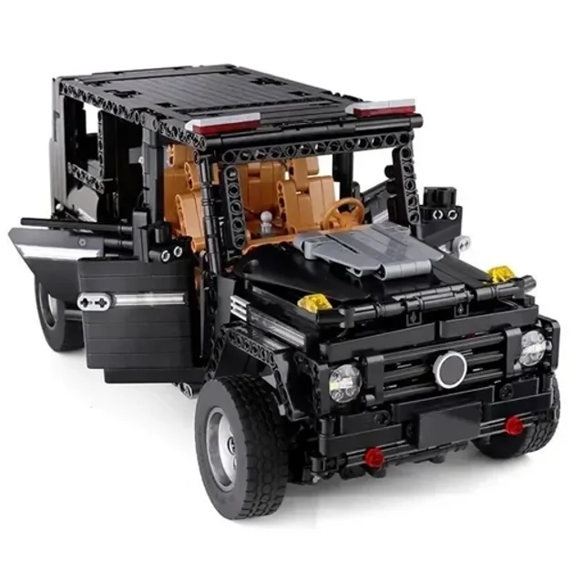 لگو ماشین آفرود بنز G65 کد ۱۳۰۶۸
